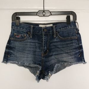 Super mini Jean shorts